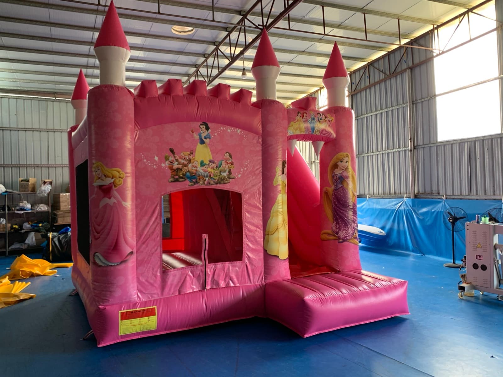 Bouncing castle model 6
