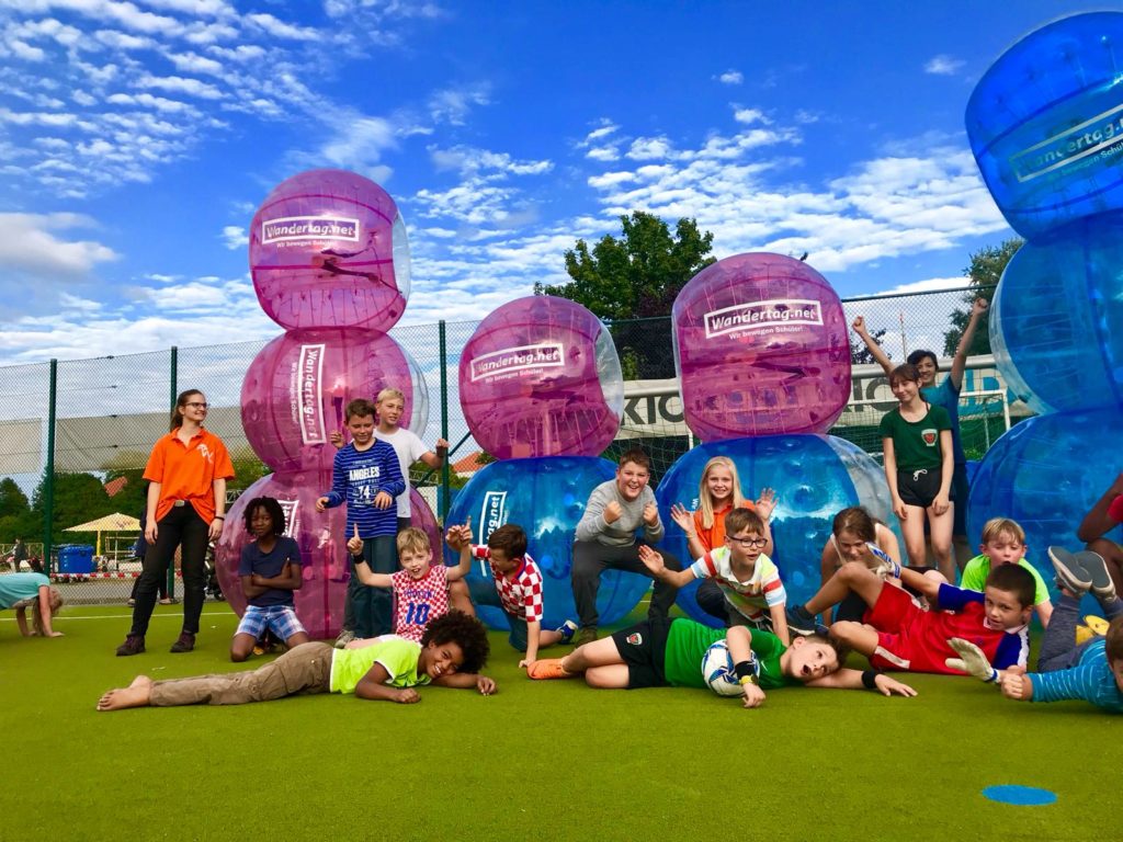 Erobern Stickstoff Nächster bubble fußball frankfurt